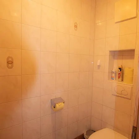 Zum Muehltal Wild025